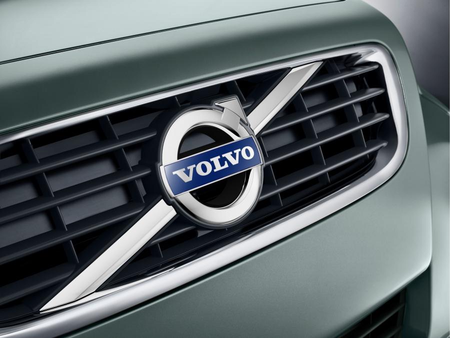  Volvo S40 2008 года  (фото 24 из 105)